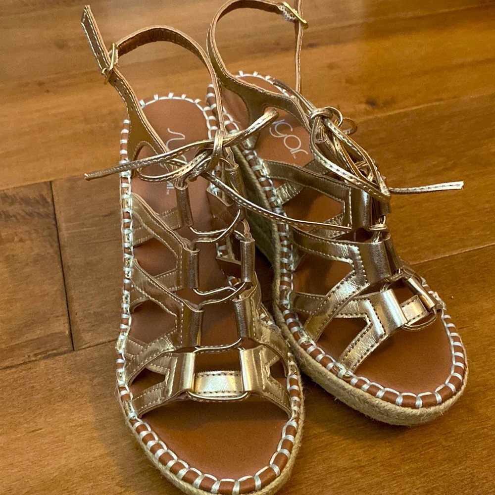 Sugar gold sandal, size 7.  Worn once.